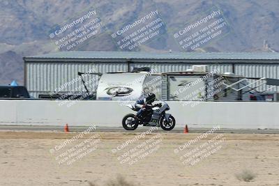 media/Oct-05-2025-CVMA (Sun) [[beeef4f201]]/Race 10-Formula Lightweight Twins Shootout/